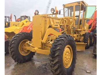 Niveleuse KOMATSU