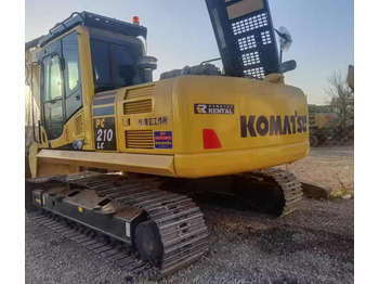 Pelle sur chenille KOMATSU PC210