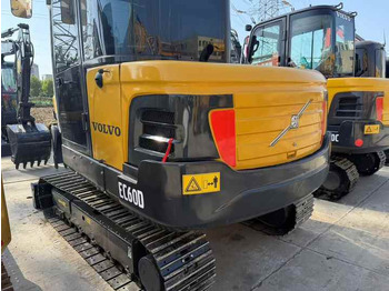 Pelle Used  volvo Ec60 Mini 6tons Excavator in Stock for Sale  Excellent Condition  volvo Ec60 Ec140 Excavator Low Working Hours: photos 5