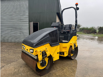 Rouleau compresseur BOMAG