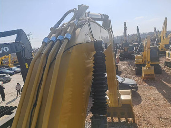 Pelle sur chenille CATERPILLAR 340D: photos 3 Pelle sur chenille CATERPILLAR 340D: photos 3