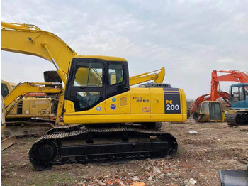 Pelle sur chenille KOMATSU PC200-7