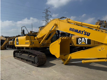 Pelle sur chenille KOMATSU PC300-8