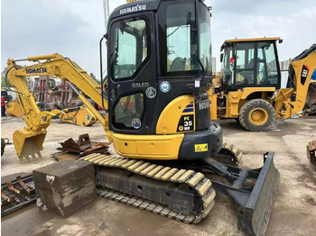 Pelle sur chenille KOMATSU PC35