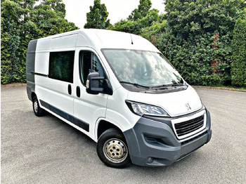 Fourgon utilitaire PEUGEOT Boxer