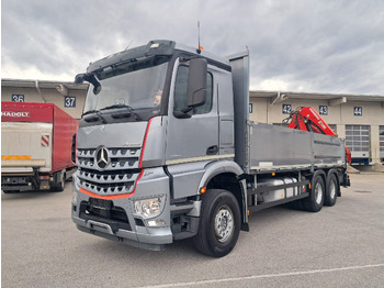 Camion plateau MERCEDES-BENZ Arocs