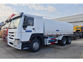 Camion citerne SINOTRUK
