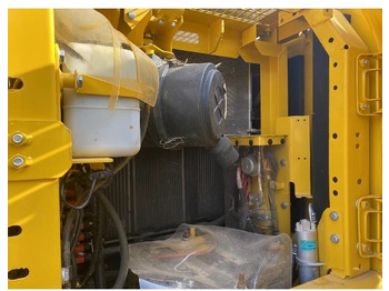 Pelle sur chenille 2022 Komatsu PC130: photos 2