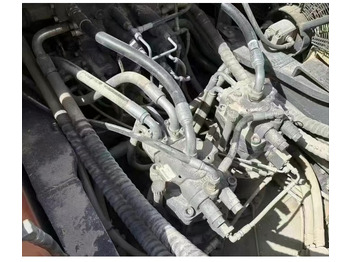 Pelle sur chenille 2023 Doosan DX520: photos 2