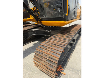 Pelle JCB