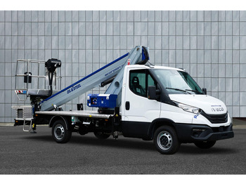 Camion avec nacelle OIL&STEEL