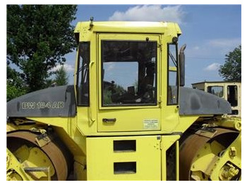 Rouleau compresseur BOMAG