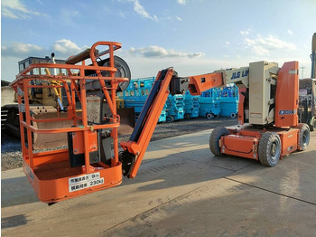 Nacelle articulée JLG