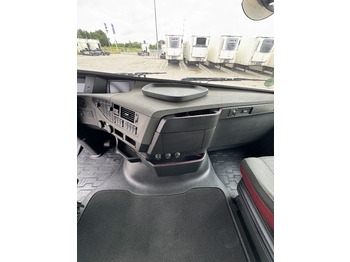 Tracteur routier VOLVO DIESEL/LNG: photos 2