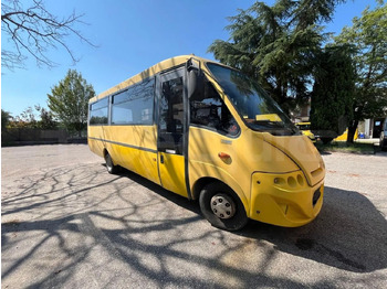 Bus scolaire IVECO