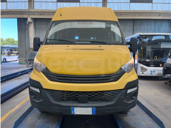 Bus scolaire Iveco Daily: photos 2 Bus scolaire Iveco Daily: photos 2