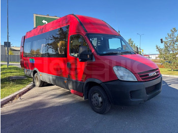 Bus interurbain IVECO Daily