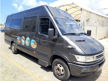 Bus interurbain IVECO Daily
