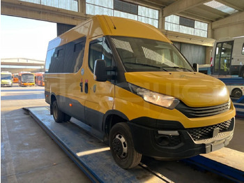 Bus scolaire IVECO Daily