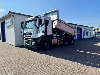 Camion benne IVECO X-WAY