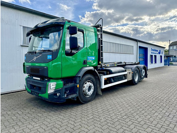Camion ampliroll VOLVO FE