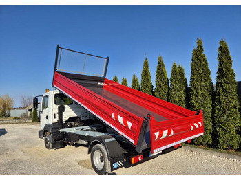 Nissan Atleon 56.13 3.0 130KM — crédit-bail Nissan Atleon 56.13 3.0 130KM: photos 3 Nissan Atleon 56.13 3.0 130KM — crédit-bail Nissan Atleon 56.13 3.0 130KM: photos 3