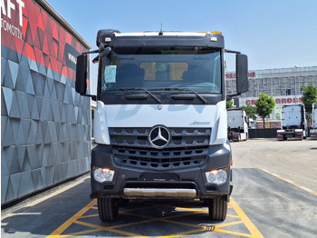 Camion benne MERCEDES-BENZ AROCS 4148: photos 2
