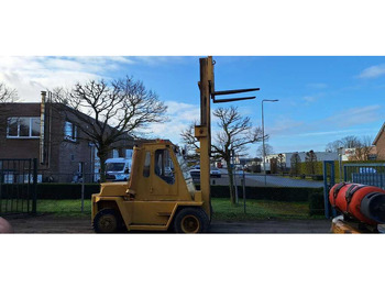 Chariot élévateur diesel CATERPILLAR