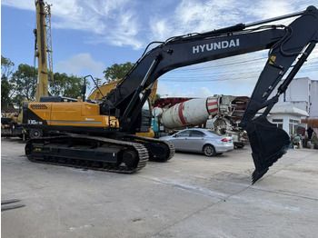 Pelle sur chenille HYUNDAI