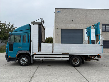 Camion plateau VOLVO FL12