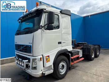 Tracteur routier VOLVO FH16 550