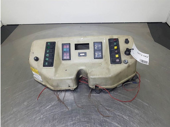 Cabine et intérieur AHLMANN