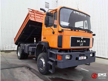 Camion benne MAN 19.272