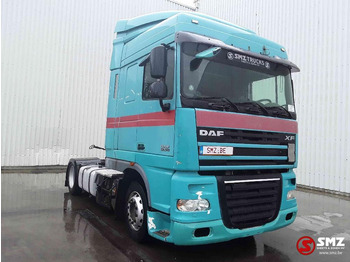 Tracteur routier DAF XF 460