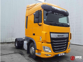 Tracteur routier DAF XF 530