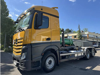 Camion porte-conteneur/ Caisse mobile MERCEDES-BENZ Actros 2546