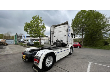 Tracteur routier Scania R520 V8 Topline Standard Intarder E6: photos 5