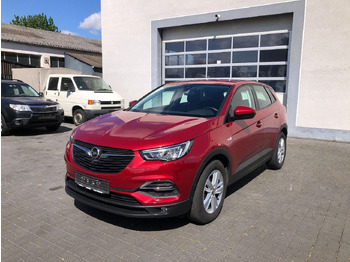SUV OPEL