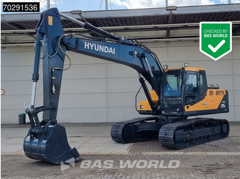 Pelle sur chenille HYUNDAI R215L