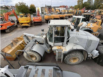 Chargeuse sur pneus Caterpillar Chargeur sur Pneus 962K: photos 4 Chargeuse sur pneus Caterpillar Chargeur sur Pneus 962K: photos 4