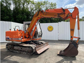 Pelle sur chenille HITACHI EX60