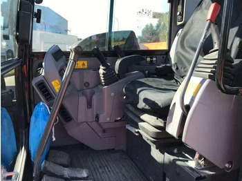 Mini pelle Kubota KX080-4: photos 5