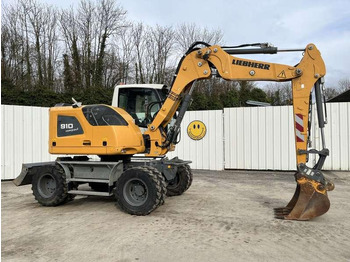 Pelle sur pneus LIEBHERR A 910
