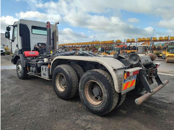 Renault KERAX 410 DXI 6X4 — crédit-bail Renault KERAX 410 DXI 6X4: photos 5 Renault KERAX 410 DXI 6X4 — crédit-bail Renault KERAX 410 DXI 6X4: photos 5