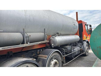 Répandeuse Renault PREMIUM 370-26 AVEC BOUILLE ACMAR: photos 5 Répandeuse Renault PREMIUM 370-26 AVEC BOUILLE ACMAR: photos 5