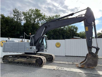 Pelle sur chenille VOLVO EC220DL