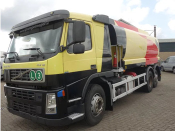 Camion citerne VOLVO FM12