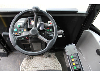 MOL RM255 4X4 — crédit-bail MOL RM255 4X4: photos 4