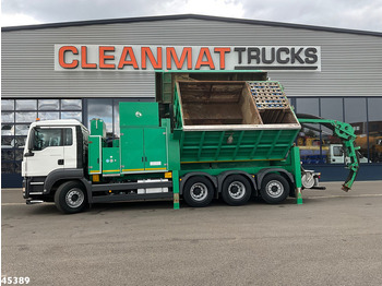 Camion vidangeur MAN TGS