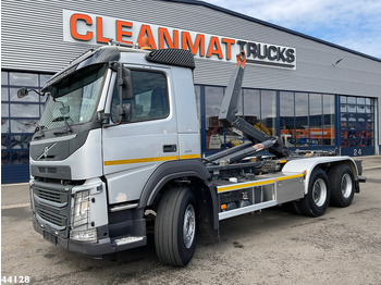 Camion ampliroll VOLVO FM 420